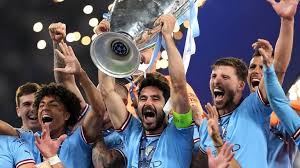 赛季报销！图片报：新检查显示于帕软骨受损，至少缺阵三个月.